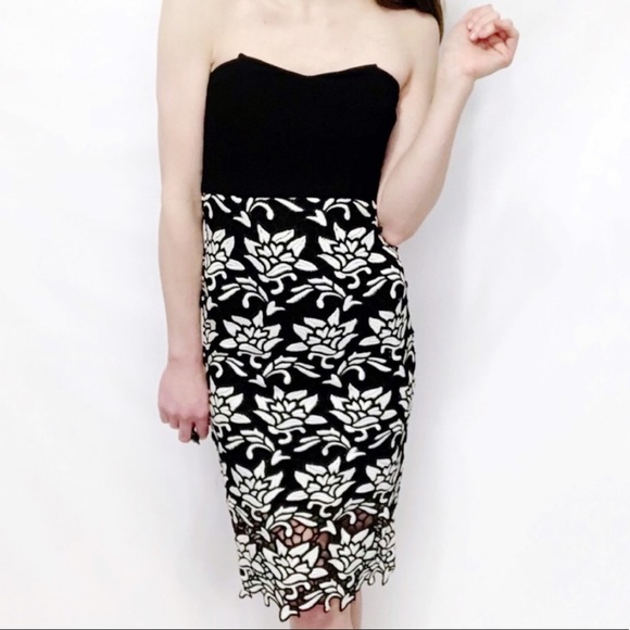 J.O.A. Strapless Floral Lace Midi Dress XS - Picture 12 of 12